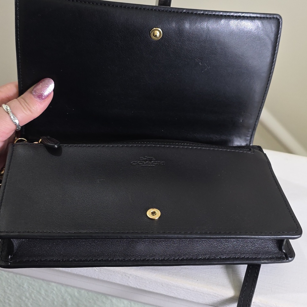 COACH 3036 Anna Foldover Signature Print Crossbody/Clutch EUC - Picture 8 of 16